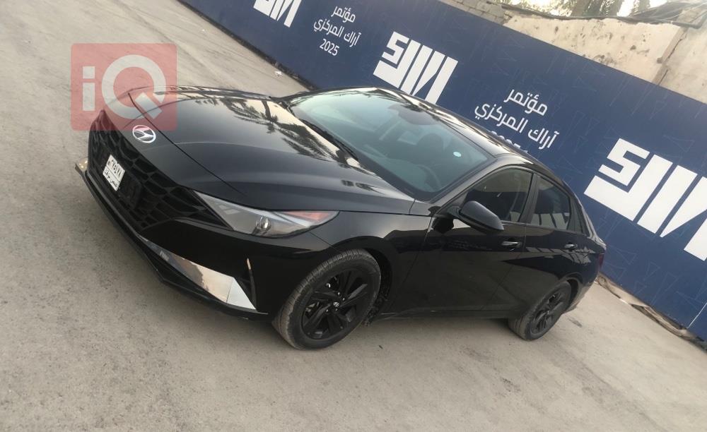 هیۆندای ئەلەنترا